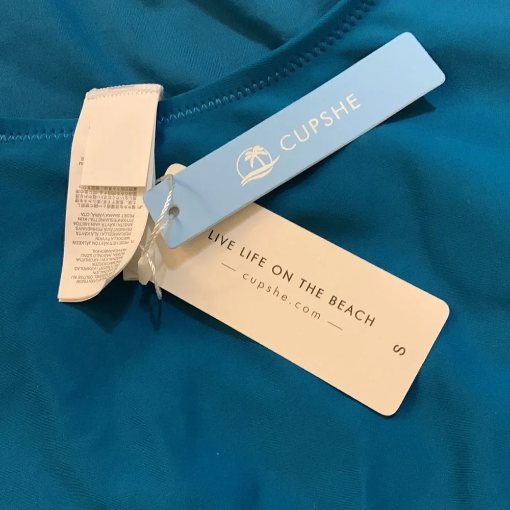 CUPSHE Size Small Halter one piece swimsuit turquoise